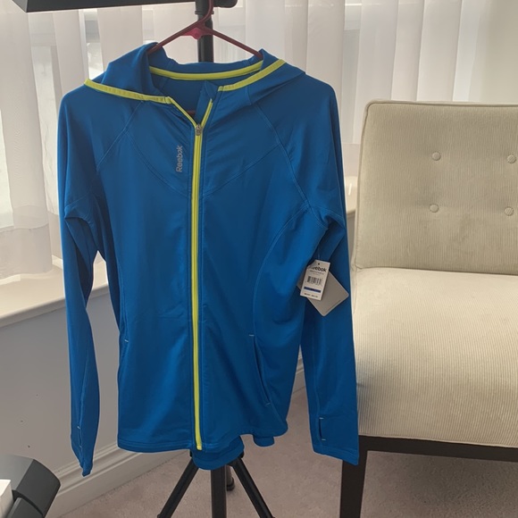 NWT Reebok workout jacket - Picture 2 of 7